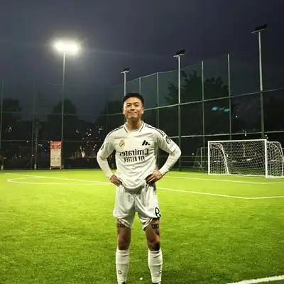 谢思明